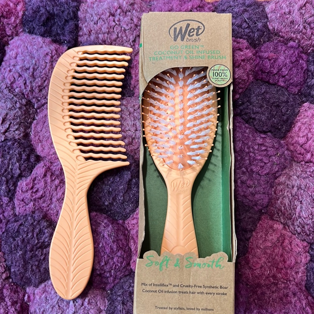 Wet Brush Go Green Coconut Oil Set